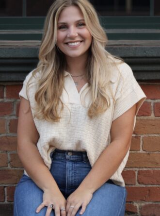 Image of Sydney Skemp, the Student Ad Summit Tri-Chair